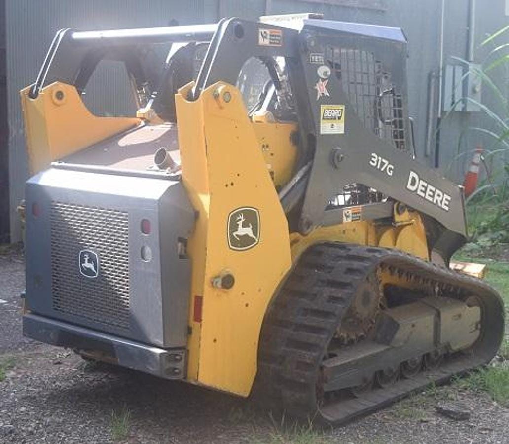 2020 John Deere 317G Equipment Image0