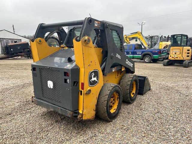 Image of John Deere 318G equipment image 3