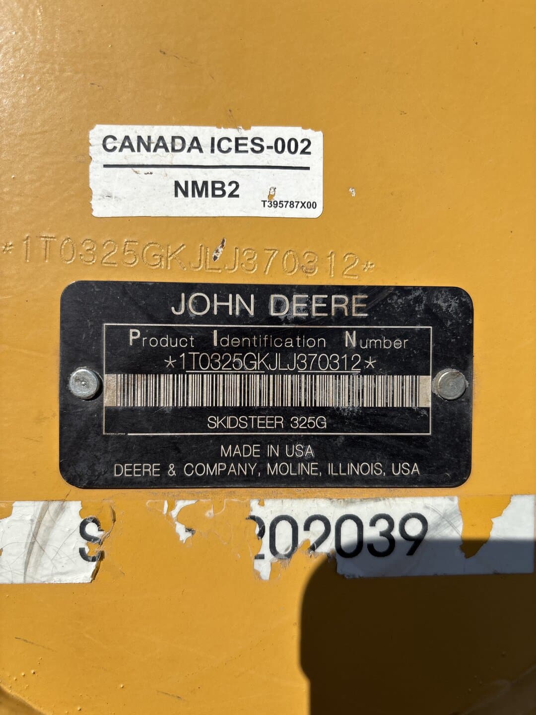 Image of John Deere 325G Image 1