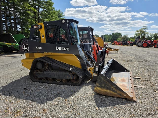 Image of John Deere 325G equipment image 3