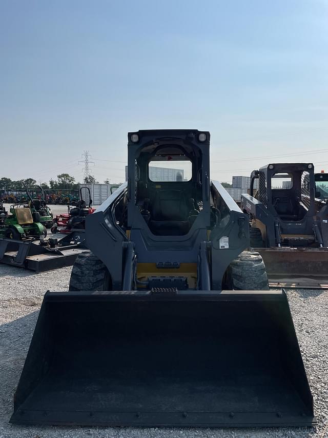 Image of John Deere 330G equipment image 3