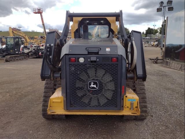 Image of John Deere 331G equipment image 3