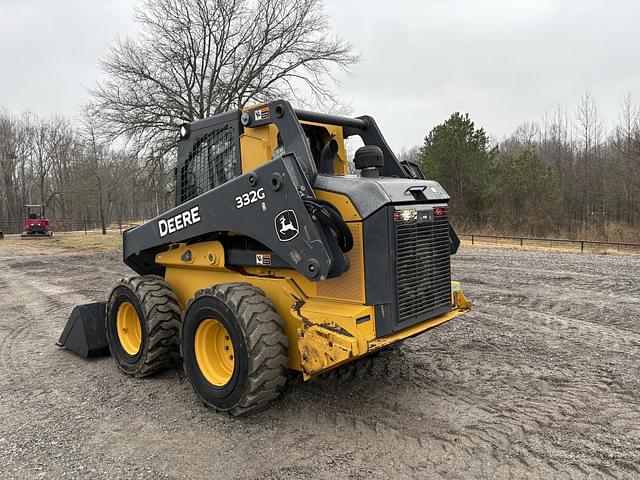 Image of John Deere 332G equipment image 4