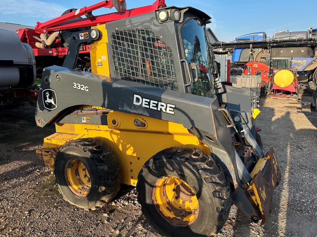 Image of John Deere 332G Primary Image
