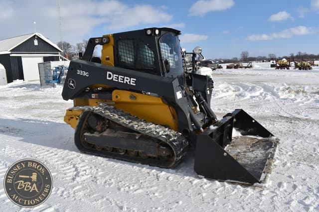 Image of John Deere 333G equipment image 4