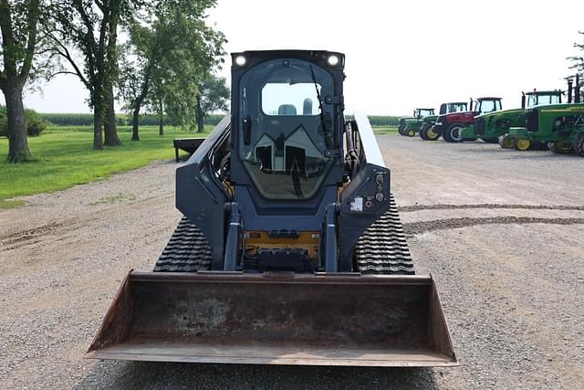Image of John Deere 333G equipment image 2