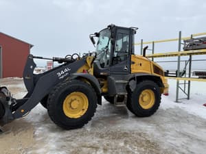 2020 John Deere 344L Image