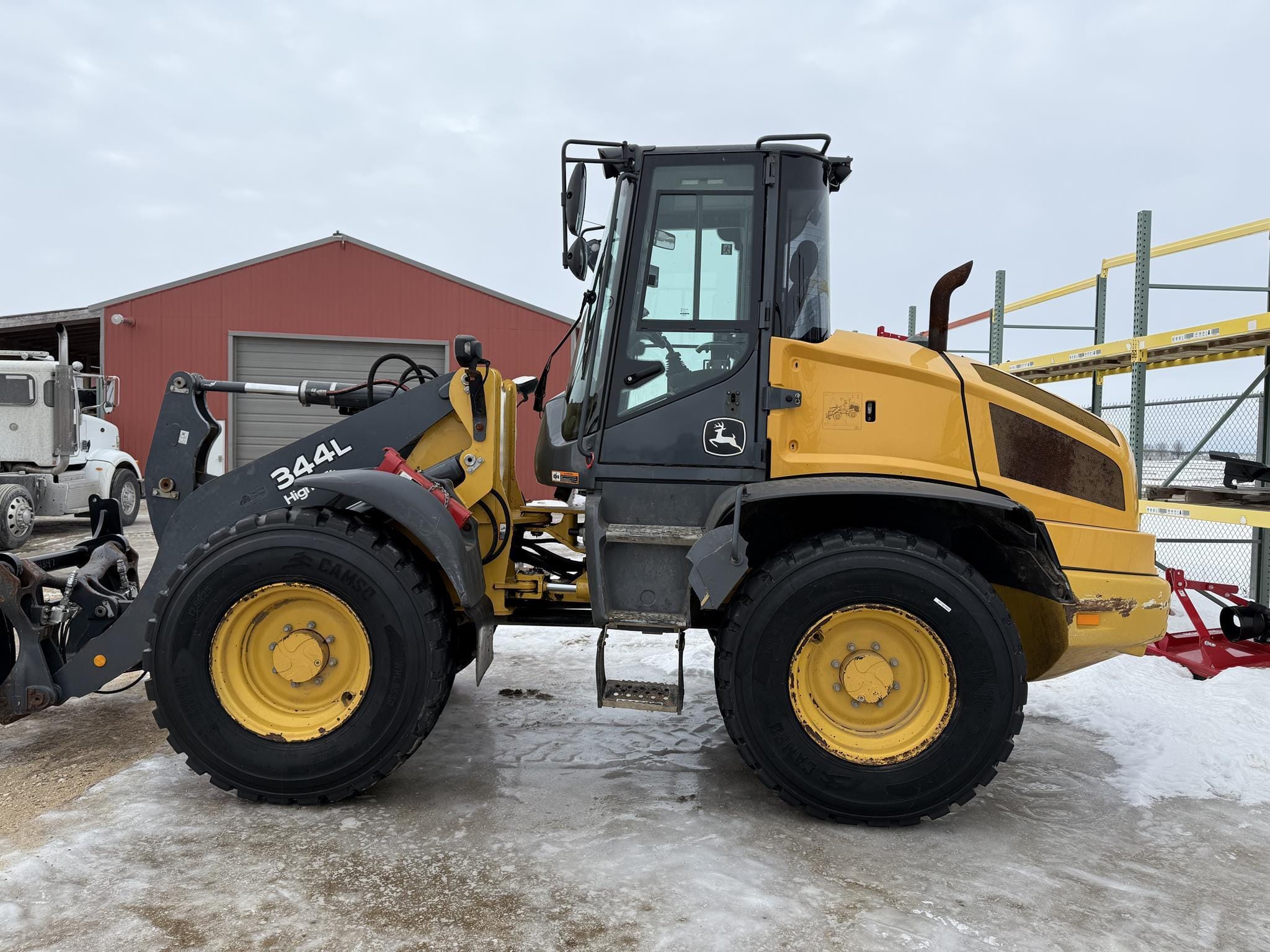 2020 John Deere 344L Equipment Image0