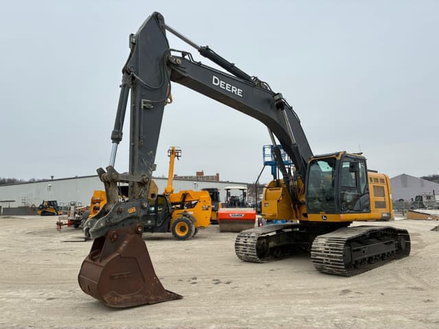 Image of John Deere 345G LC equipment image 1