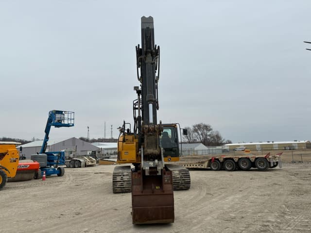 Image of John Deere 345G LC equipment image 2
