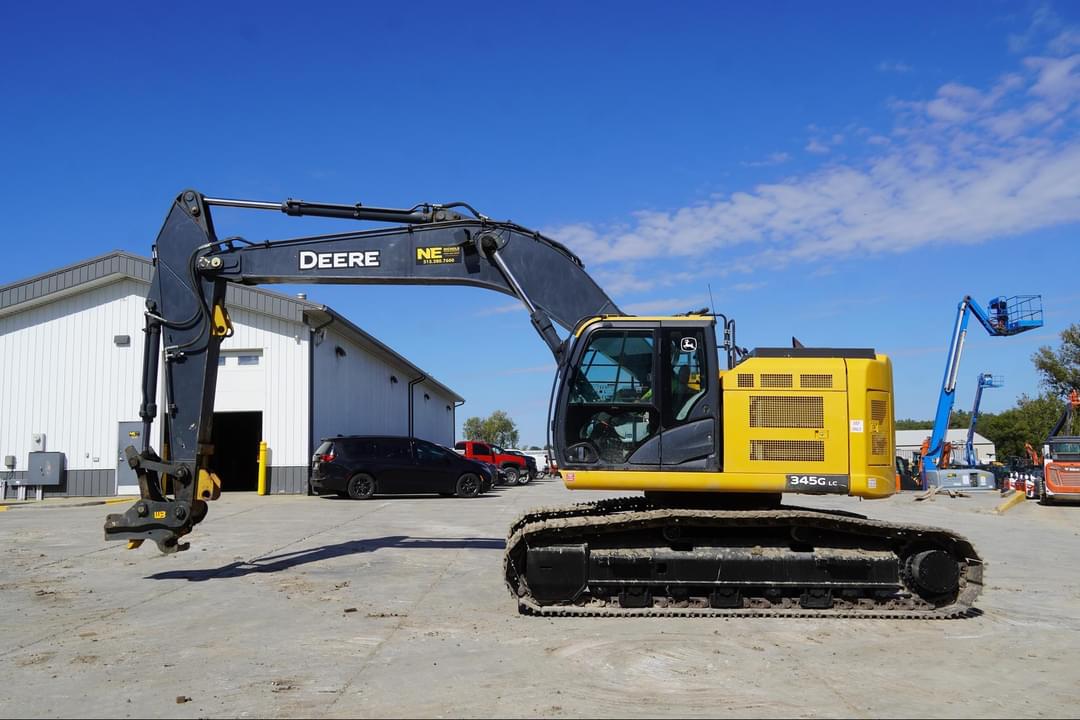 Image of John Deere 345G LC Primary image