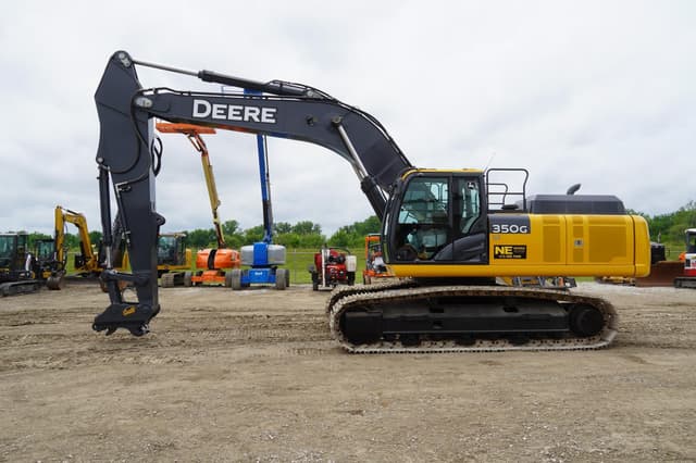 Image of John Deere 350G LC equipment image 3