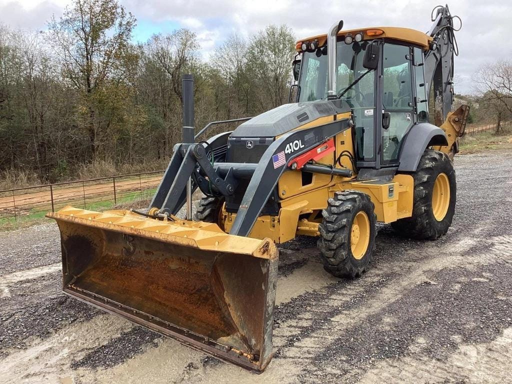 2020 John Deere 410L Equipment Image0