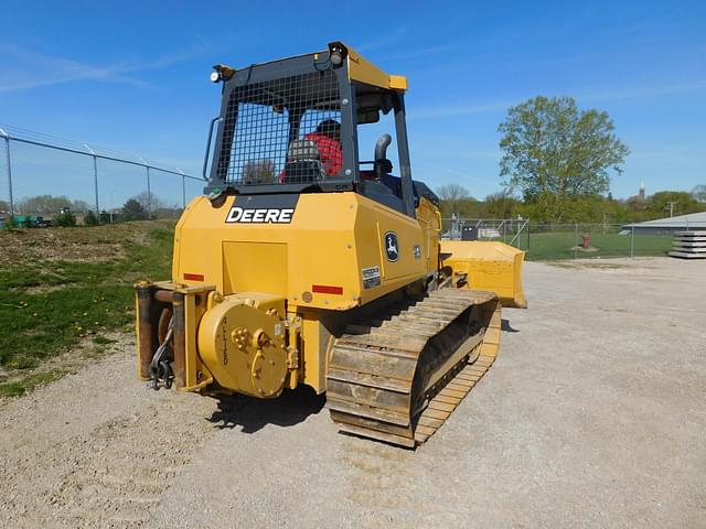 Image of John Deere 550K LGP equipment image 2