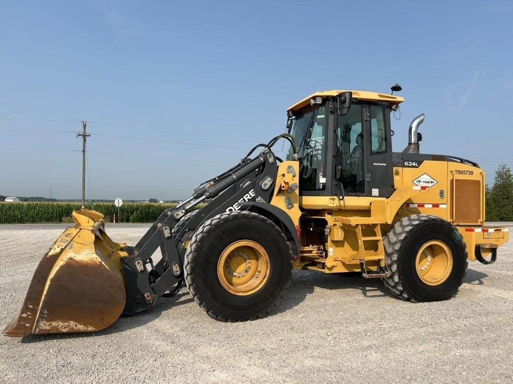 2020 John Deere 624L Equipment Image0