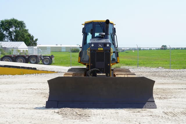 Image of John Deere 650K LGP equipment image 3