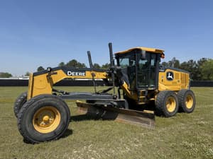 2020 John Deere 670GP Image
