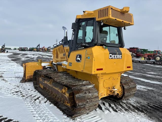 Image of John Deere 700K equipment image 3