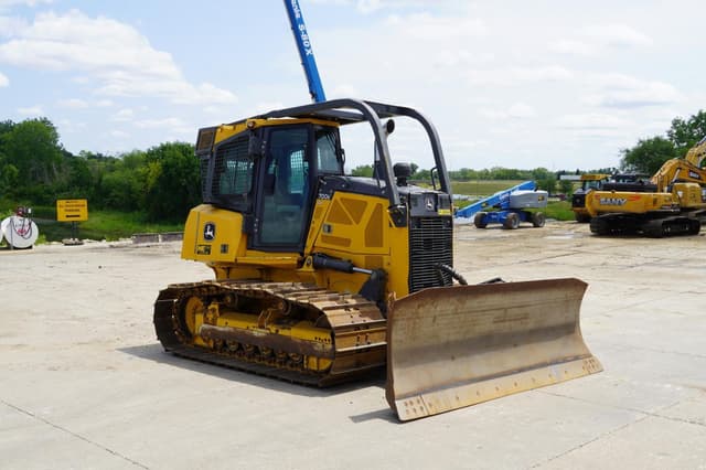 Image of John Deere 700K LGP equipment image 3