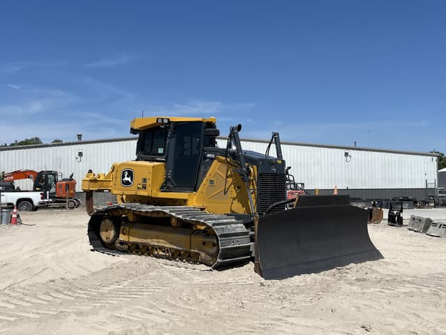 Image of John Deere 850L LGP equipment image 3
