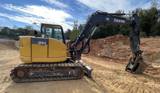 Image of John Deere 85G equipment image 4