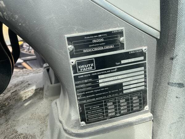 Image of Deutz-Fahr Agrotron 6215 equipment image 1