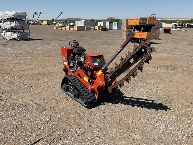 Image of Ditch Witch C24X equipment image 1
