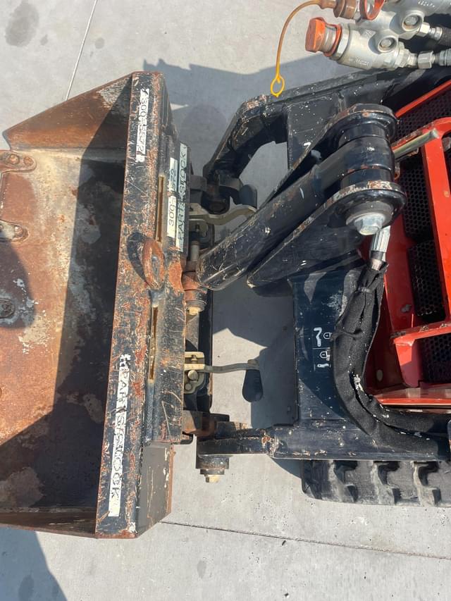 Image of Ditch Witch SK600 equipment image 4