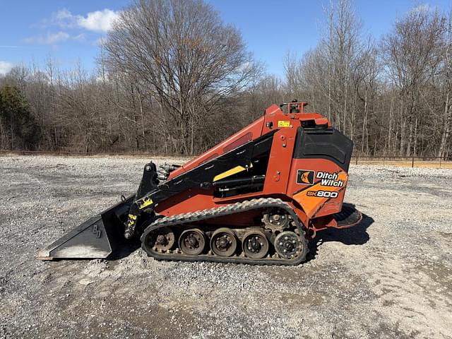 Image of Ditch Witch SK800 equipment image 2