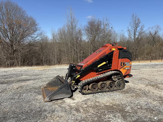 Image of Ditch Witch SK800 equipment image 1