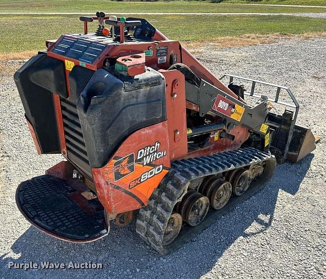 Image of Ditch Witch SK800 equipment image 4