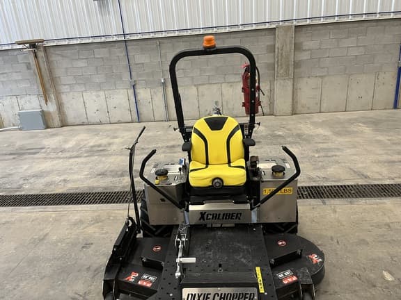 Image of Dixie Chopper XCaliber 3366 equipment image 2