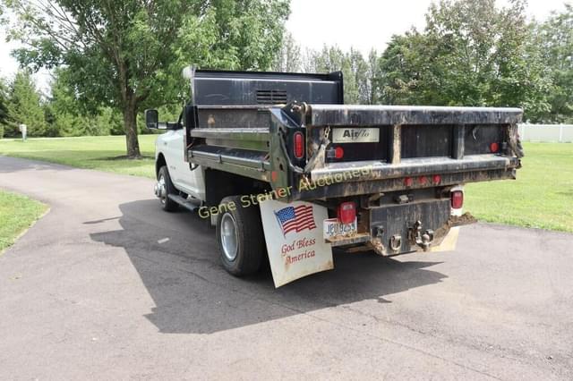 Image of Dodge Ram 3500 equipment image 1