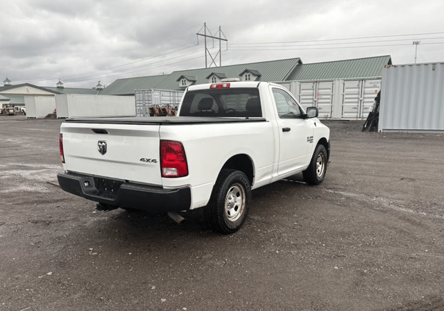 Image of Dodge Ram 1500 equipment image 4