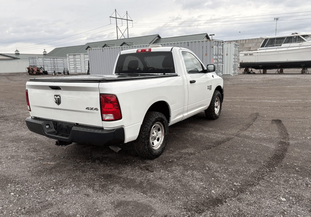 Image of Dodge Ram 1500 equipment image 4