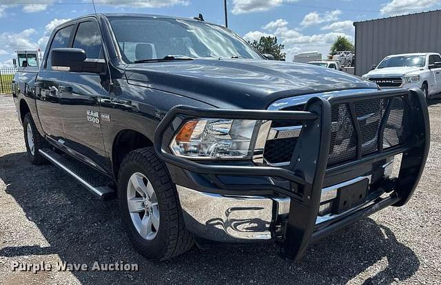 Image of Dodge Ram 1500 equipment image 2