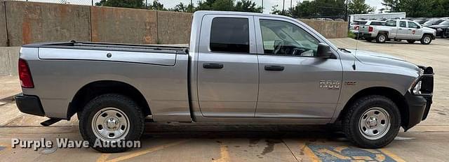 Image of Dodge Ram 1500 equipment image 3