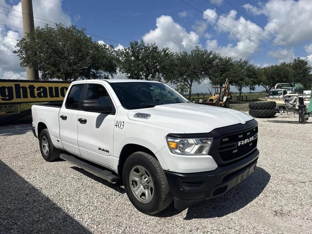 Image of Dodge Ram 1500 equipment image 3