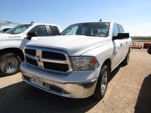 Image of Dodge Ram 1500 equipment image 3