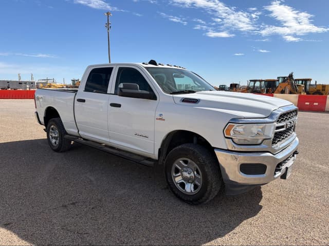 Image of Dodge Ram 2500 equipment image 2