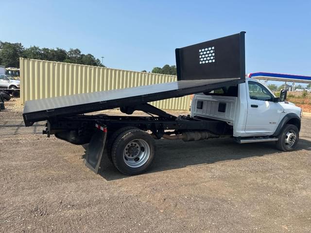 Image of Dodge Ram 5500 equipment image 3