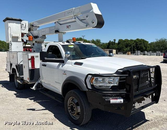 Image of Dodge Ram 5500 equipment image 2