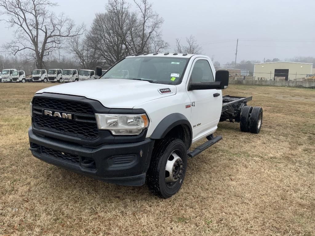 2020 Dodge Ram 5500 Equipment Image0