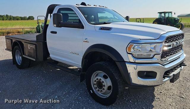 Image of Dodge Ram 5500 equipment image 2