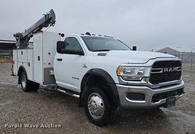 Image of Dodge Ram 5500HD equipment image 2