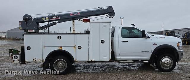 Image of Dodge Ram 5500HD equipment image 3