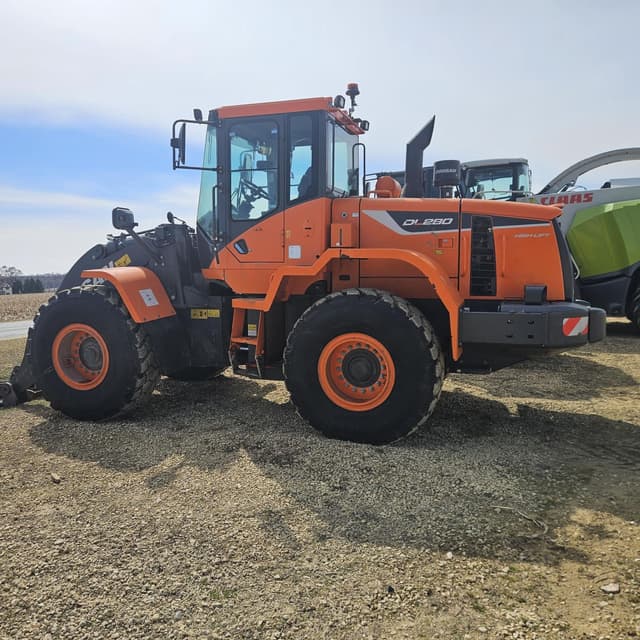 Image of  Doosan DL280 equipment image 3