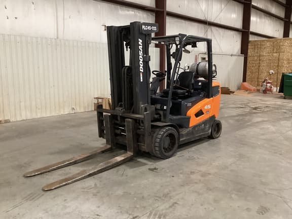 Image of Doosan 45 equipment image 1