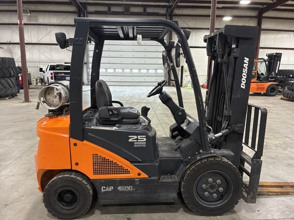 Image of Doosan G25N-7 Primary image