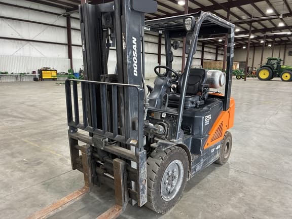 Image of  Doosan G25N7-EX10 equipment image 1